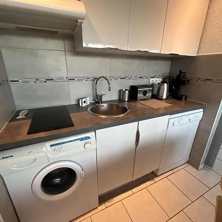 Apartment 2 Pieces Cabine, Piscine, Parking, 5 Couchages - Port Camargue - Fr-1-250-234 Le Grau-du-Roi