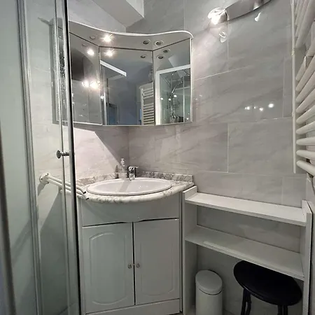 Familial Avec Piscine Et Parking A Port Camargue - Fr-1-250-234 Apartment *