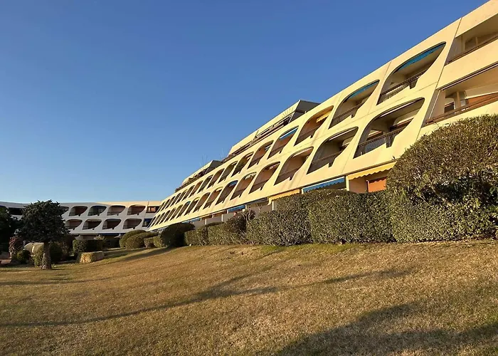 Familial Avec Piscine Et Parking A Port Camargue - Fr-1-250-234 Apartment *